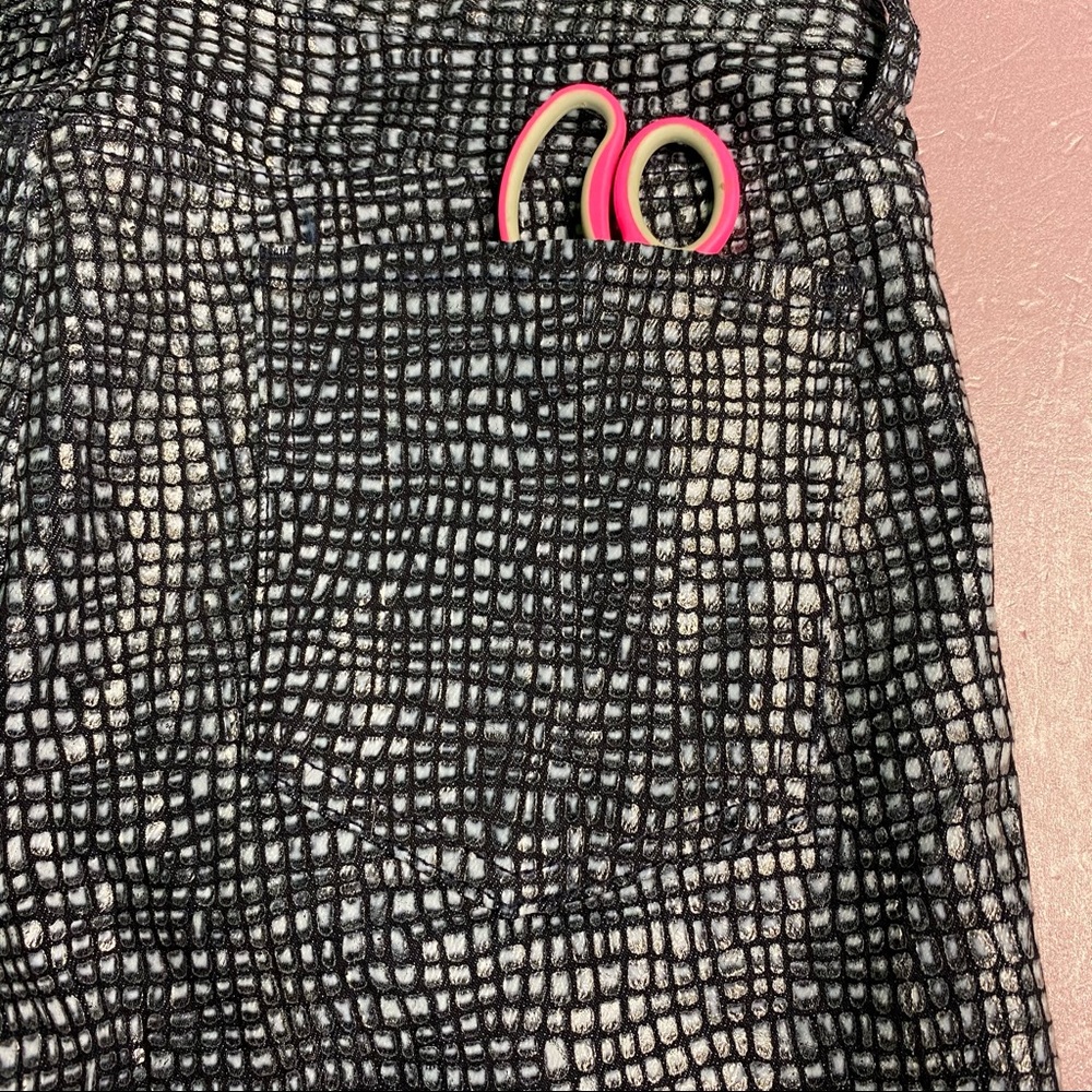 Joe Fresh Pants Size 6 - image 7